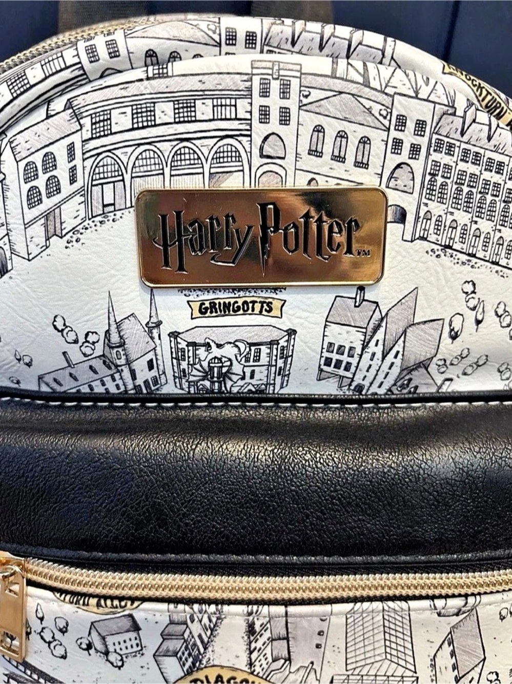Harry Potter Map Print Backpack - Picture 3 of 7